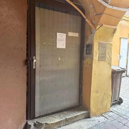 Διαμέρισμα 37b In Center In